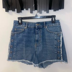 Zara high rise jean shorts. Size USA 6.